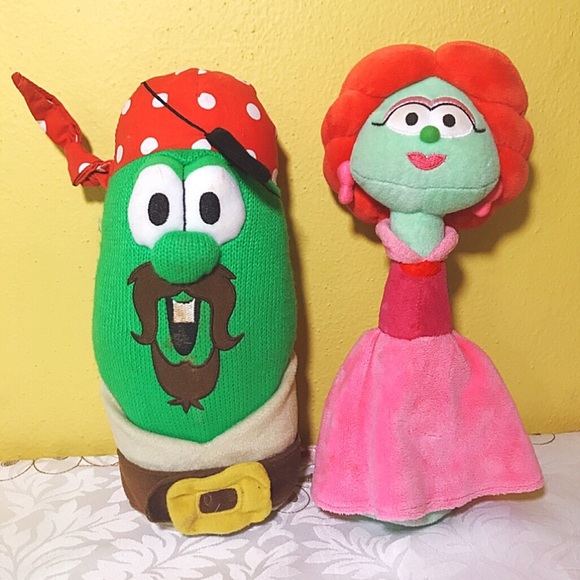 Big Idea Productions. Other - Toy Veggie Tales-Petunia & Larry the cucumber